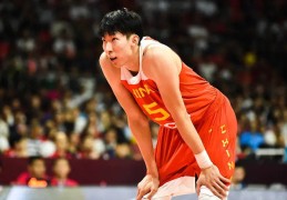 周琦生涯下一站会是NBA吗？4队有迫切需求湖人篮网在列_快船队_1_CBA